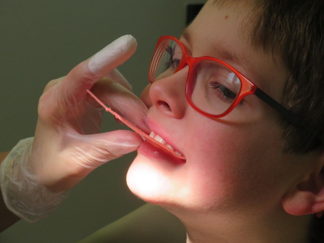 child, dentist, denture-1933014.jpg
