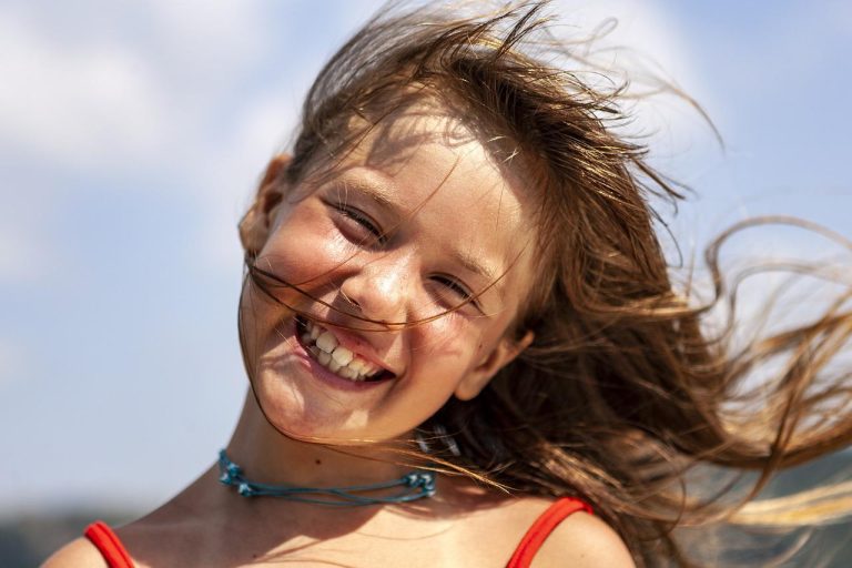 young girl, girl, sunburnt-3973379.jpg